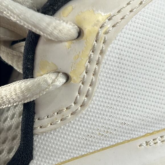 Vintage NIKE Men's Jordan Court Vision 99 White/Gym Red/Black Shoes size 8.5 - Picture 11 of 13